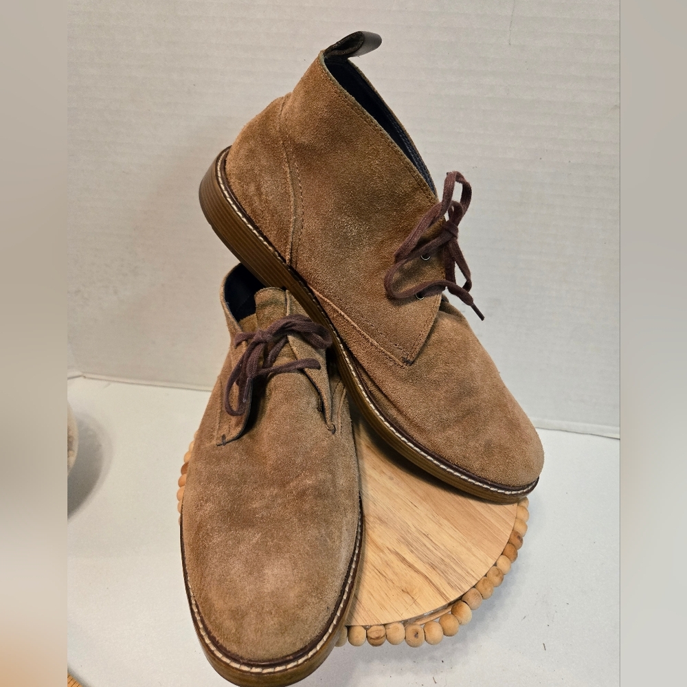 Men’s Cole Haan Tan Suede Chukka Boots Size 11